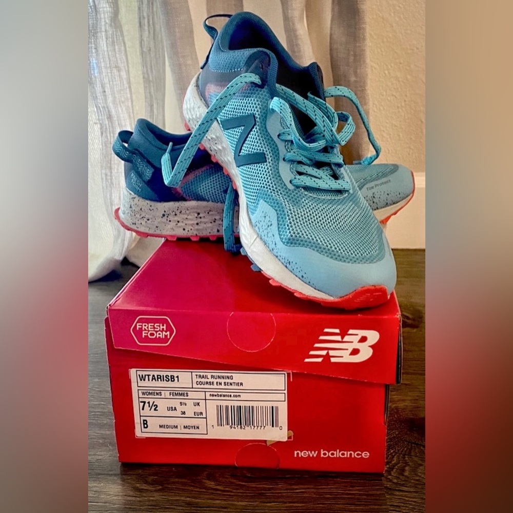 Women's New Balance Fresh Foam Arishi Trail Running Shoe